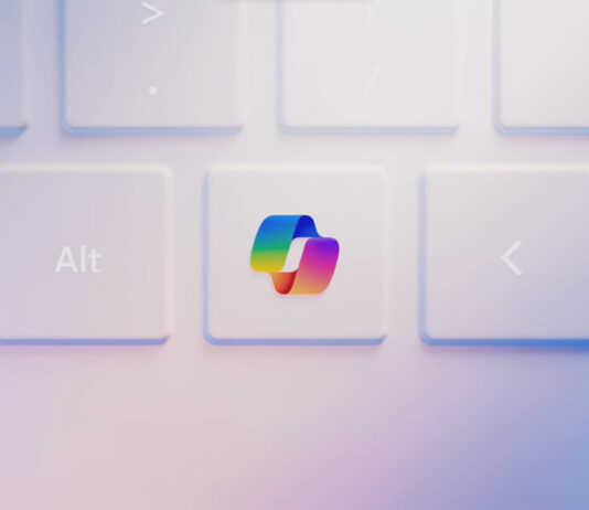 O teclado do Windows está a receber uma nova tecla Microsoft AI Copilot Microsoft Adds AI Copilot Key in First Change to PC Keyboard in Decades